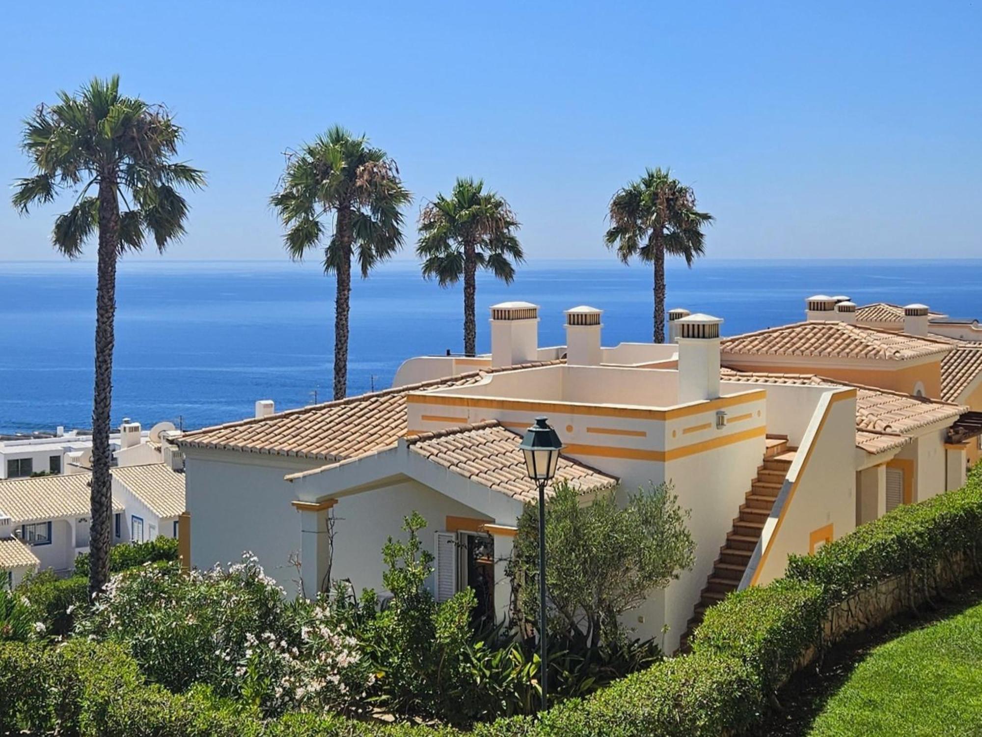 The View - Santo Antonio Villas, Golf & Spa Salema Exterior photo