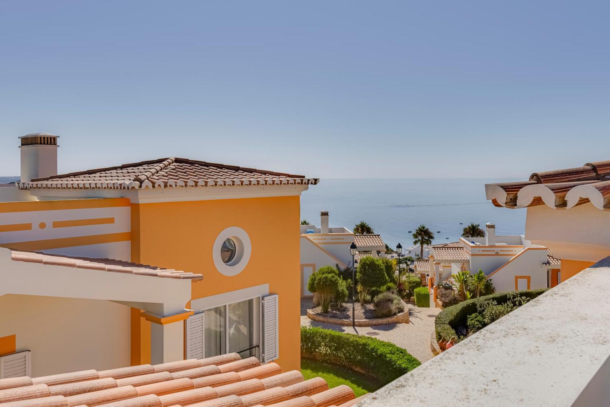 The View - Santo Antonio Villas, Golf & Spa Salema Exterior photo